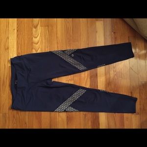 Gap fit leggings